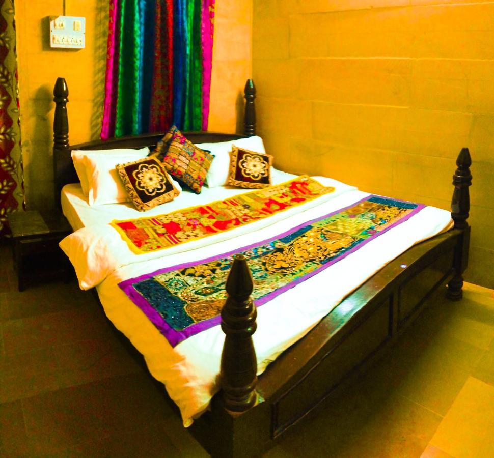 Hotel Fotiya Jaisalmer Zewnętrze zdjęcie
