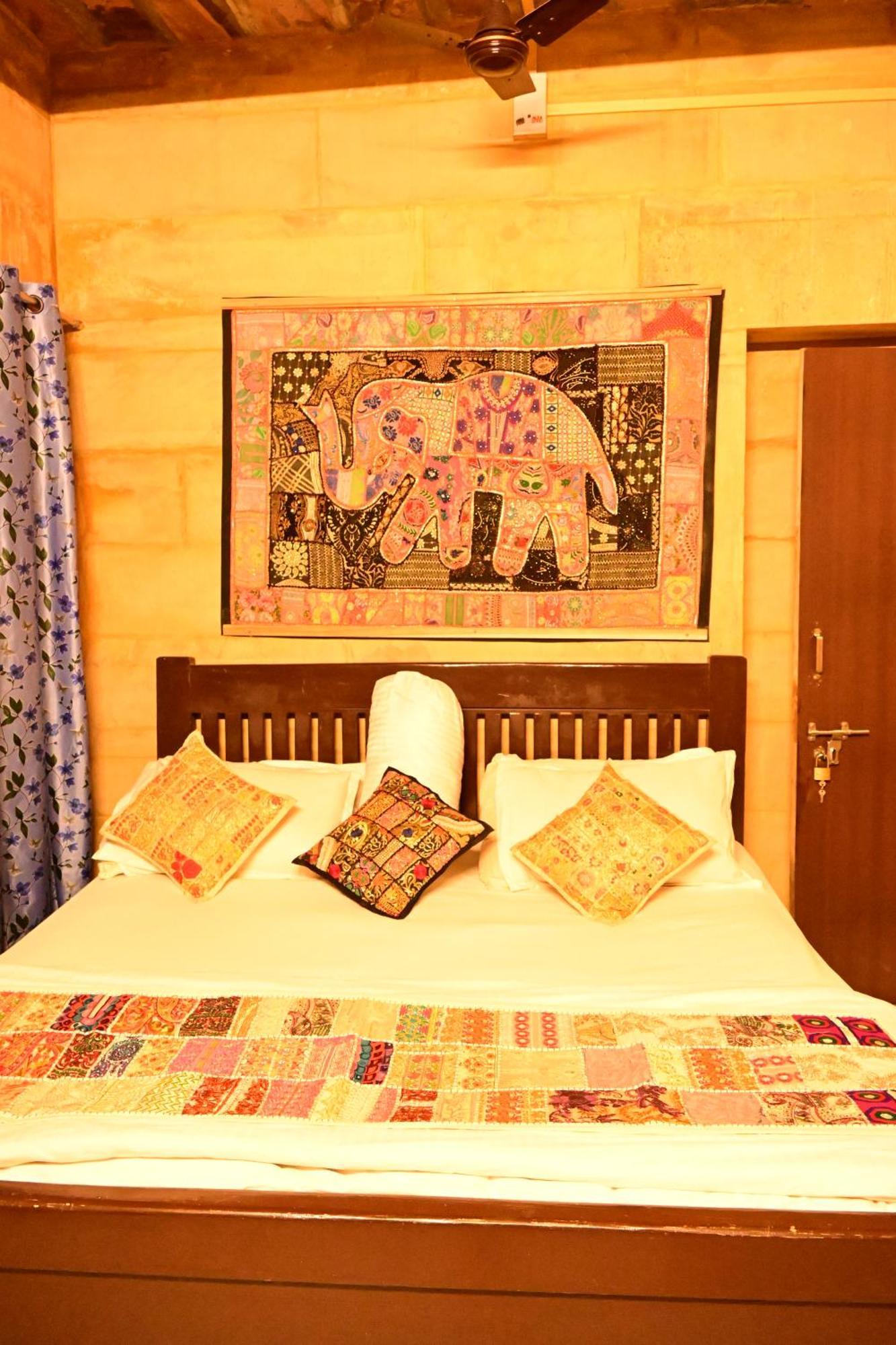 Hotel Fotiya Jaisalmer Zewnętrze zdjęcie