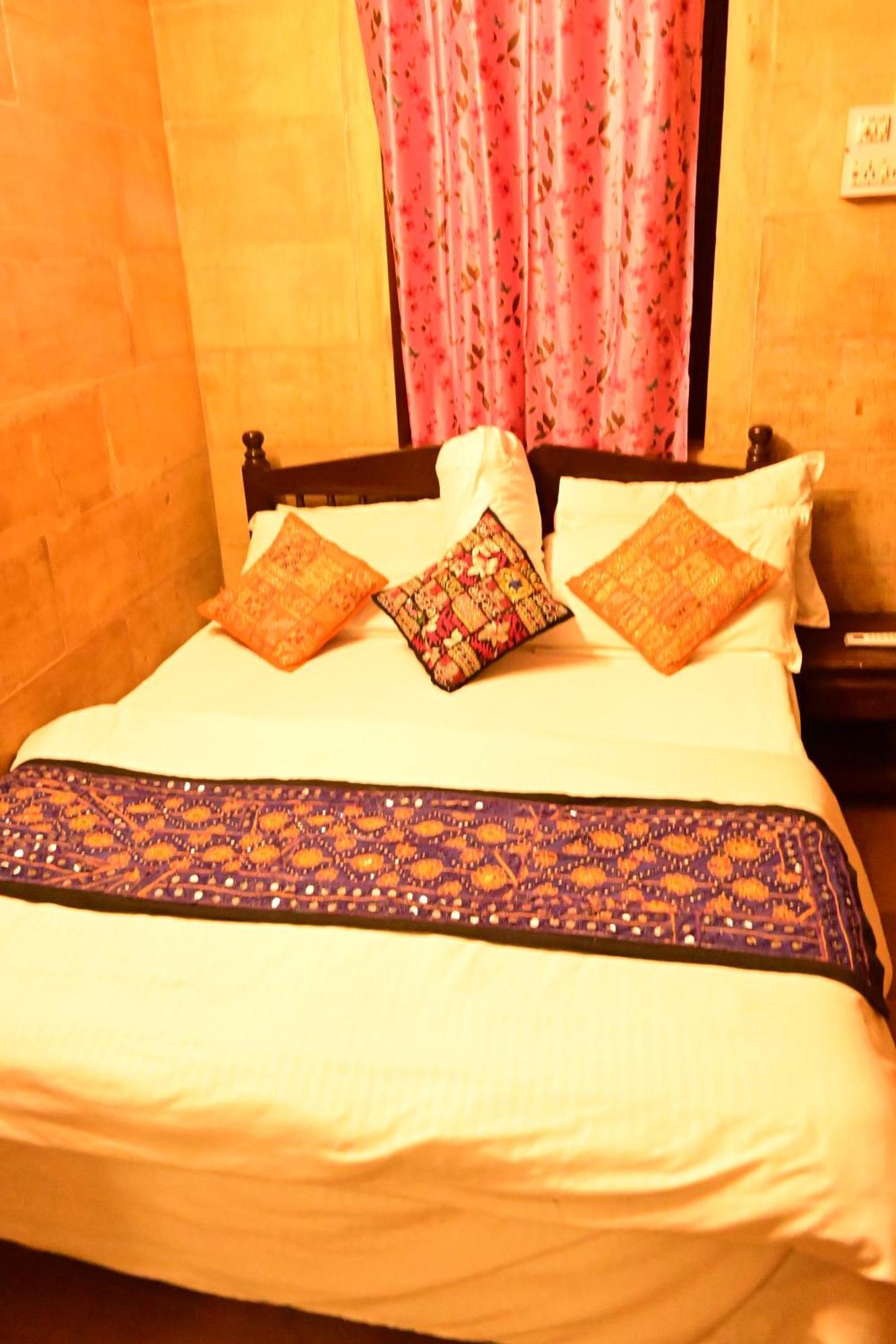 Hotel Fotiya Jaisalmer Zewnętrze zdjęcie